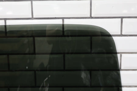 2003-07 Chevy Silverado 2500HD Crew Cab RH Rear Door Window Glass