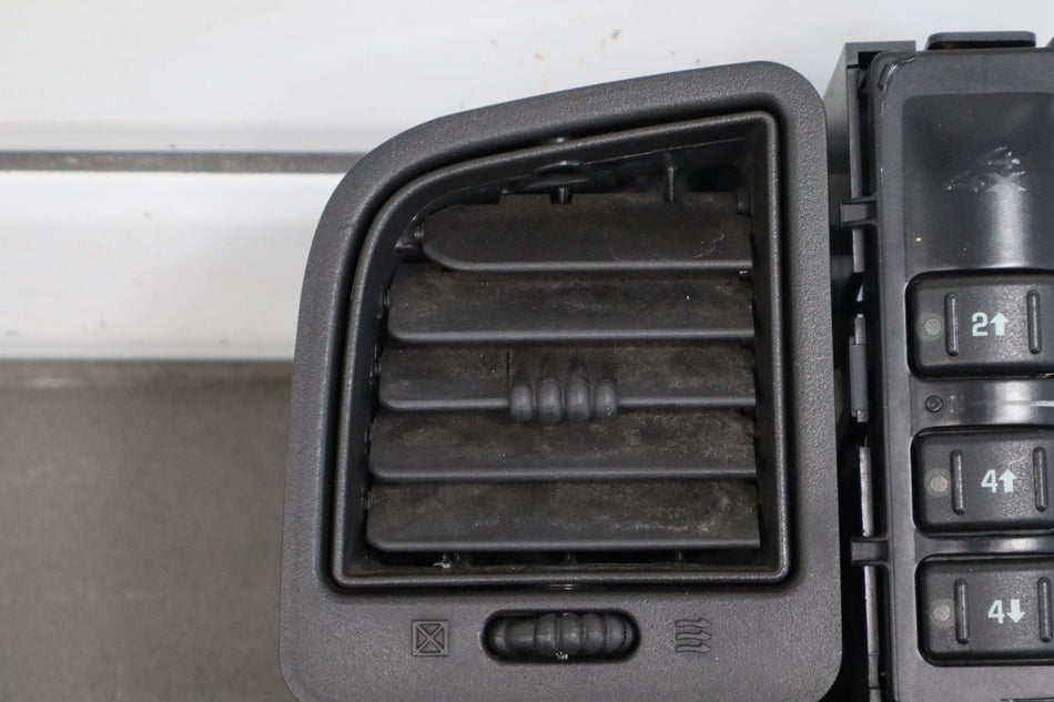 2003-07 Chevy Silverado 2500HD Headlight Switch w/4x4 Fog Buttons