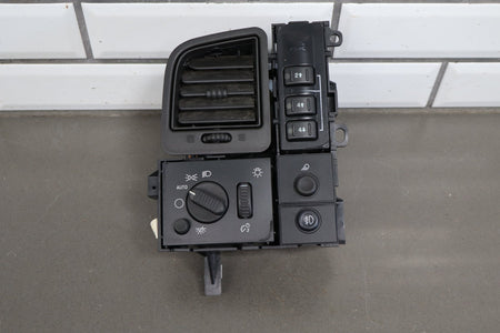 2003-07 Chevy Silverado 2500HD Headlight Switch w/4x4 Fog Buttons