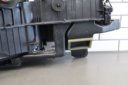 2003-07 Chevy Silverado Sierra 2500HD ATC Heater Housing Box