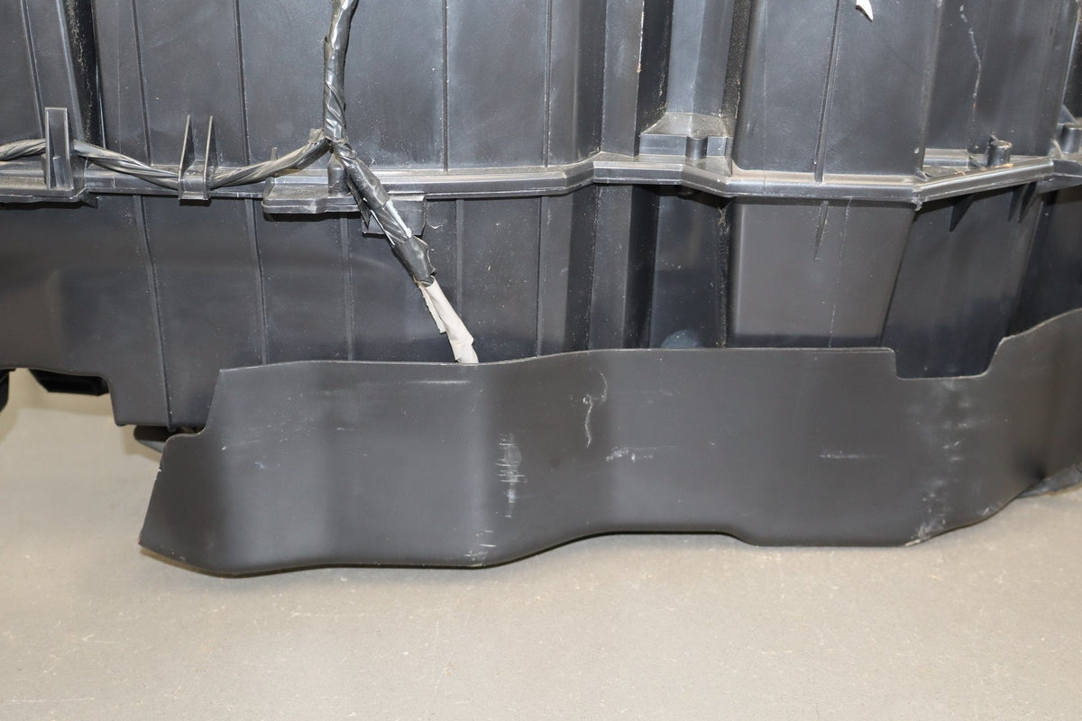 2003-07 Chevy Silverado Sierra 2500HD ATC Heater Housing Box