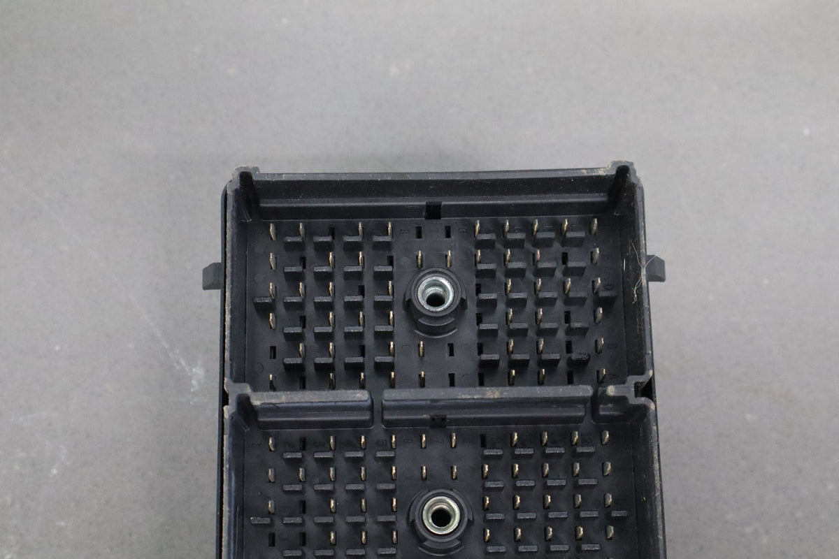 2003-2004 Chevrolet Corvette C5- Engine Fuse Box 10316193