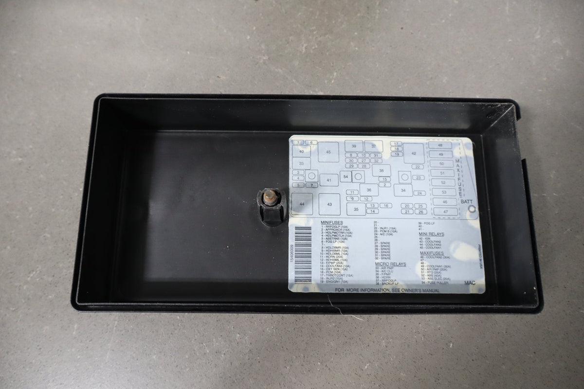 2003-2004 Chevrolet Corvette C5 - Engine Fuse Box 10316193