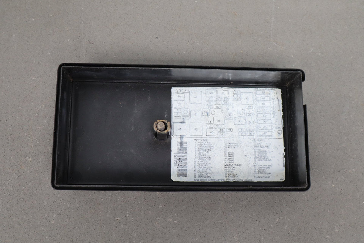 2003-2004 Chevrolet Corvette C5 - Engine Fuse Box 10316193