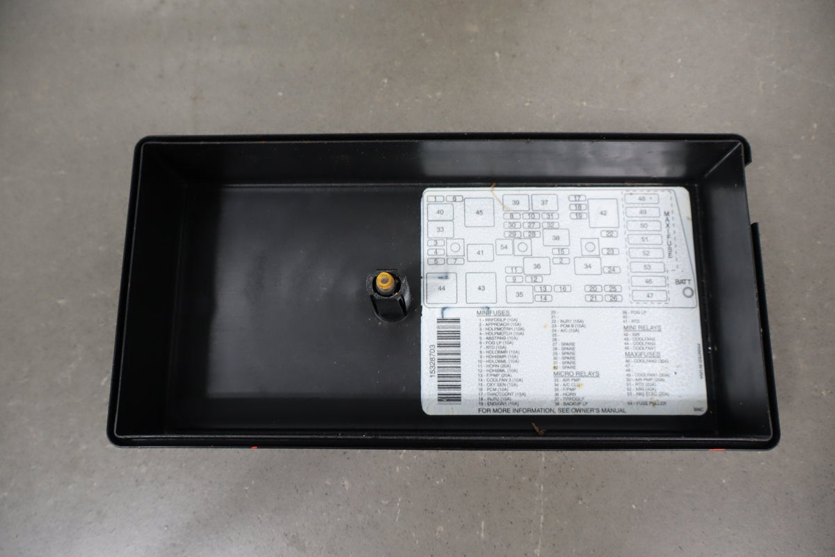2003-2004 Chevrolet Corvette C5- Engine Fuse Box 10316193