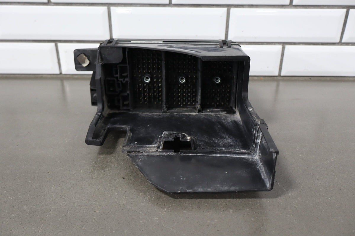 2003-2004 Chevrolet Corvette C5 - Engine Fuse Box 10316193