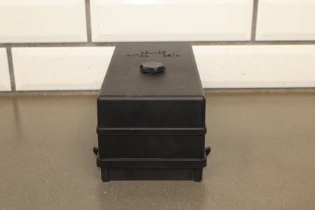 2003-2004 Chevrolet Corvette C5 - Engine Fuse Box 10316193
