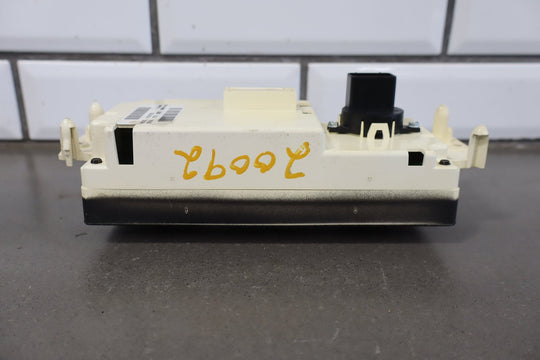 2003 - 2004 Chevrolet Silverado 2500 Climate Control 21997350 OEM