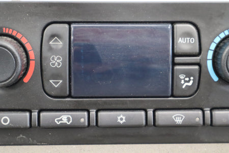 2003-2004 Chevrolet Silverado 2500 Climate Control 21997352 OEM