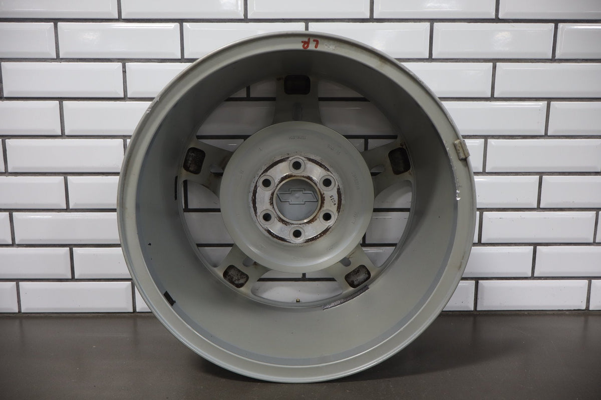 2003-2004 Chevrolet SSR 20x10 Rear Silver Wheel 15104066 OEM | Single