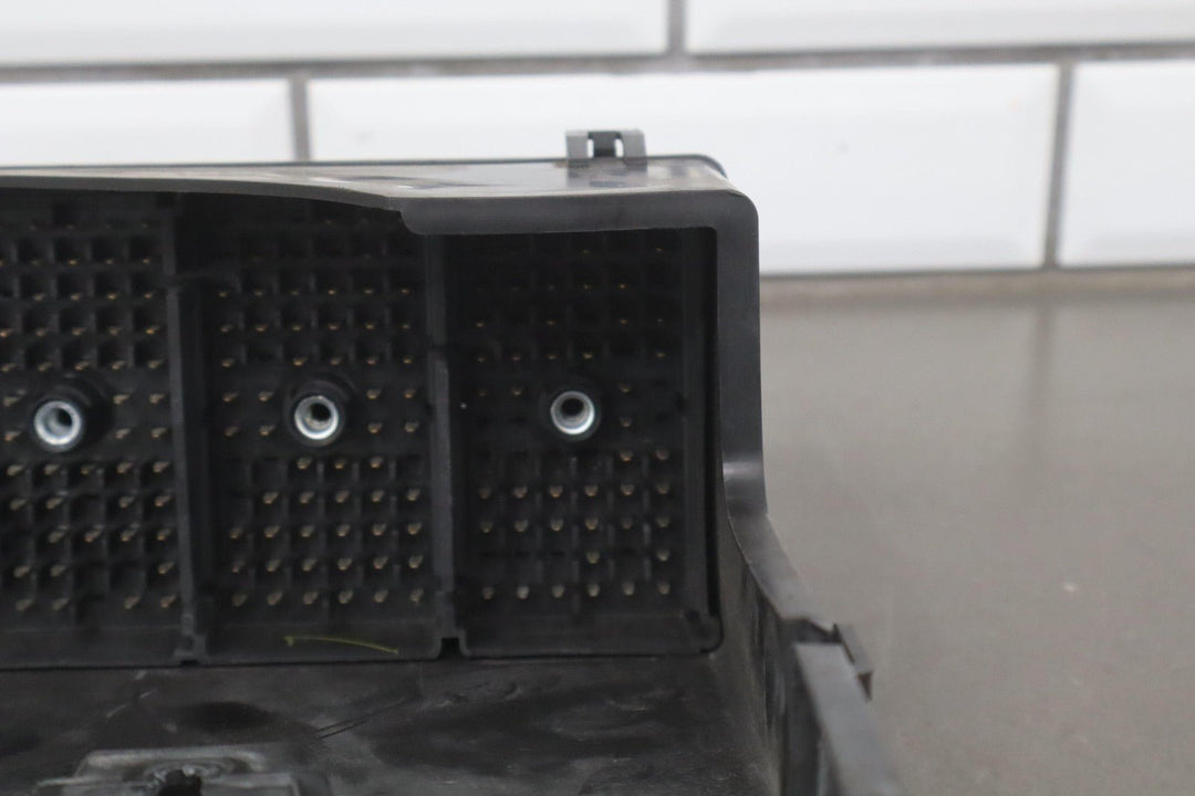 2003 - 2004 Chevy C5 Corvette Underhood Engine Fuse Junction Relay Box