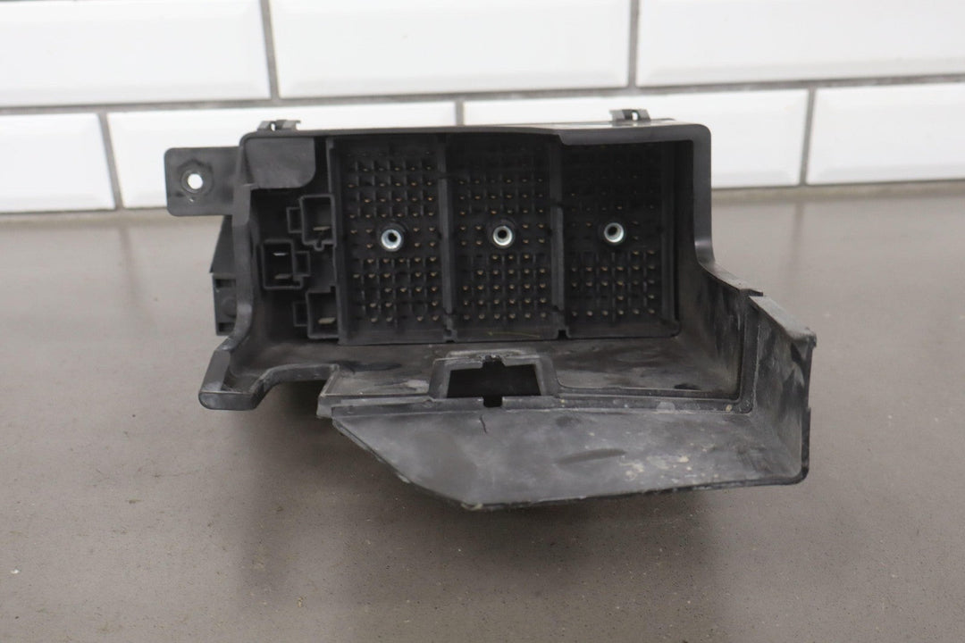 2003 - 2004 Chevy C5 Corvette Underhood Engine Fuse Junction Relay Box