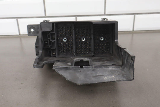 2003 - 2004 Chevy C5 Corvette Underhood Engine Fuse Junction Relay Box
