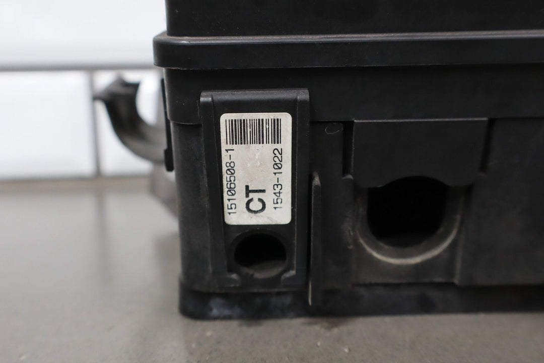 2003 - 2004 Chevy SSR Engine Fuse Relay Junction Box