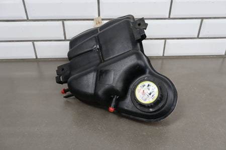 2003-2004 Ford F250 F350 6.0L Powerstroke Coolant Degas Bottle Assembly