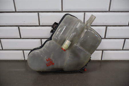 2003-2004 Ford F250 F350 6.0L Powerstroke Coolant Degas Bottle Assembly