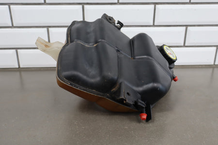 2003-2004 Ford F250 F350 6.0L Powerstroke Coolant Degas Bottle Assembly