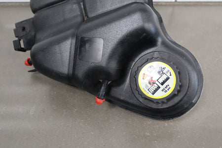 2003-2004 Ford F250 F350 6.0L Powerstroke Coolant Degas Bottle Assembly