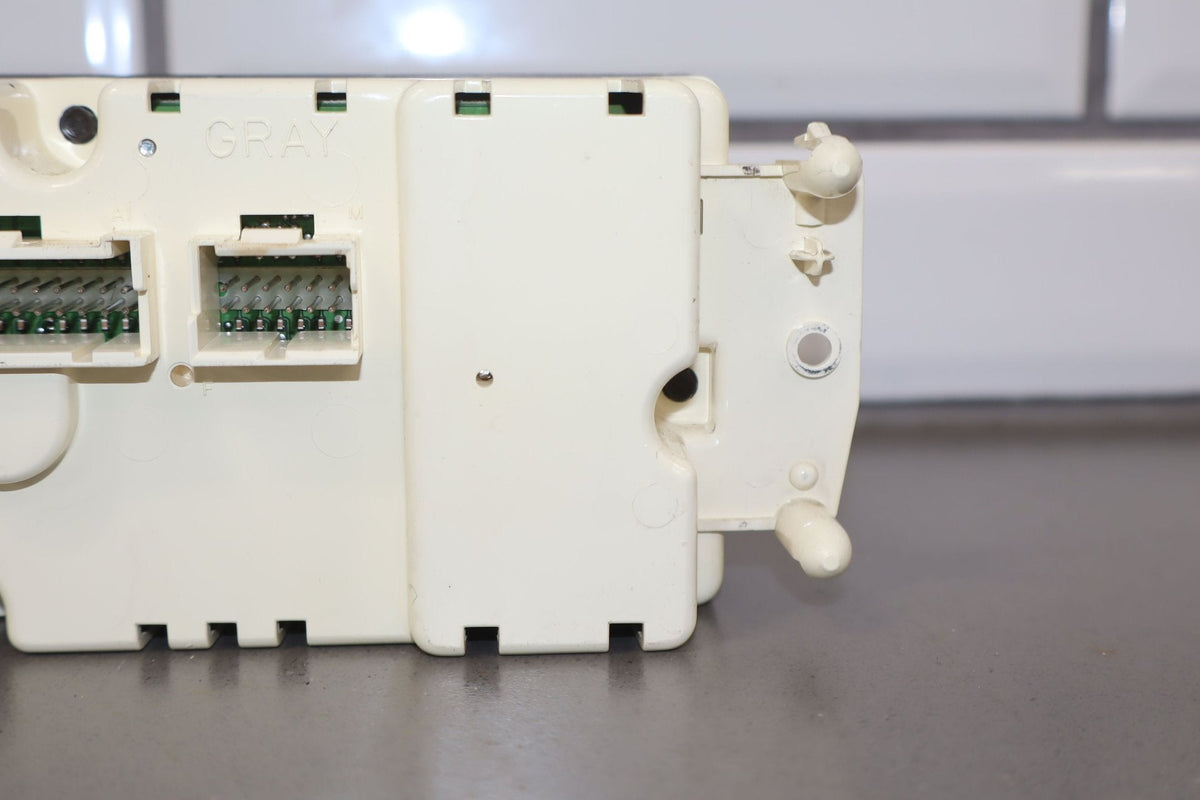 2003-2004 Hummer H2- Climate Control 15832311