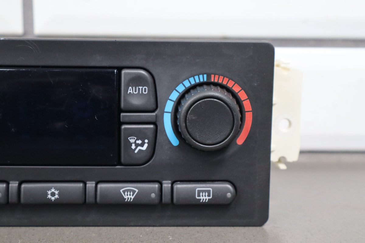 2003-2004 Hummer H2 - Climate Control 15832311
