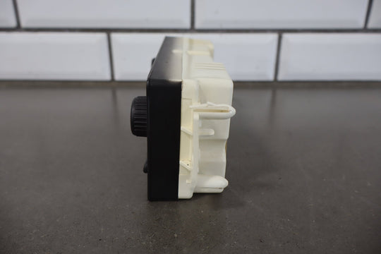 2003 - 2004 Hummer H2 - Climate Control 15832311