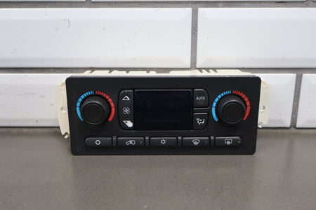 2003-2004 Hummer H2 - Climate Control 15832311