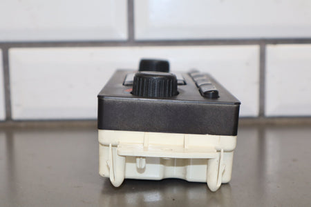 2003-2004 Hummer H2- Climate Control 15832311