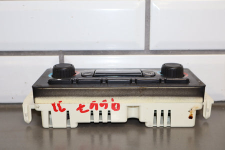 2003-2004 Hummer H2- Climate Control 15832311