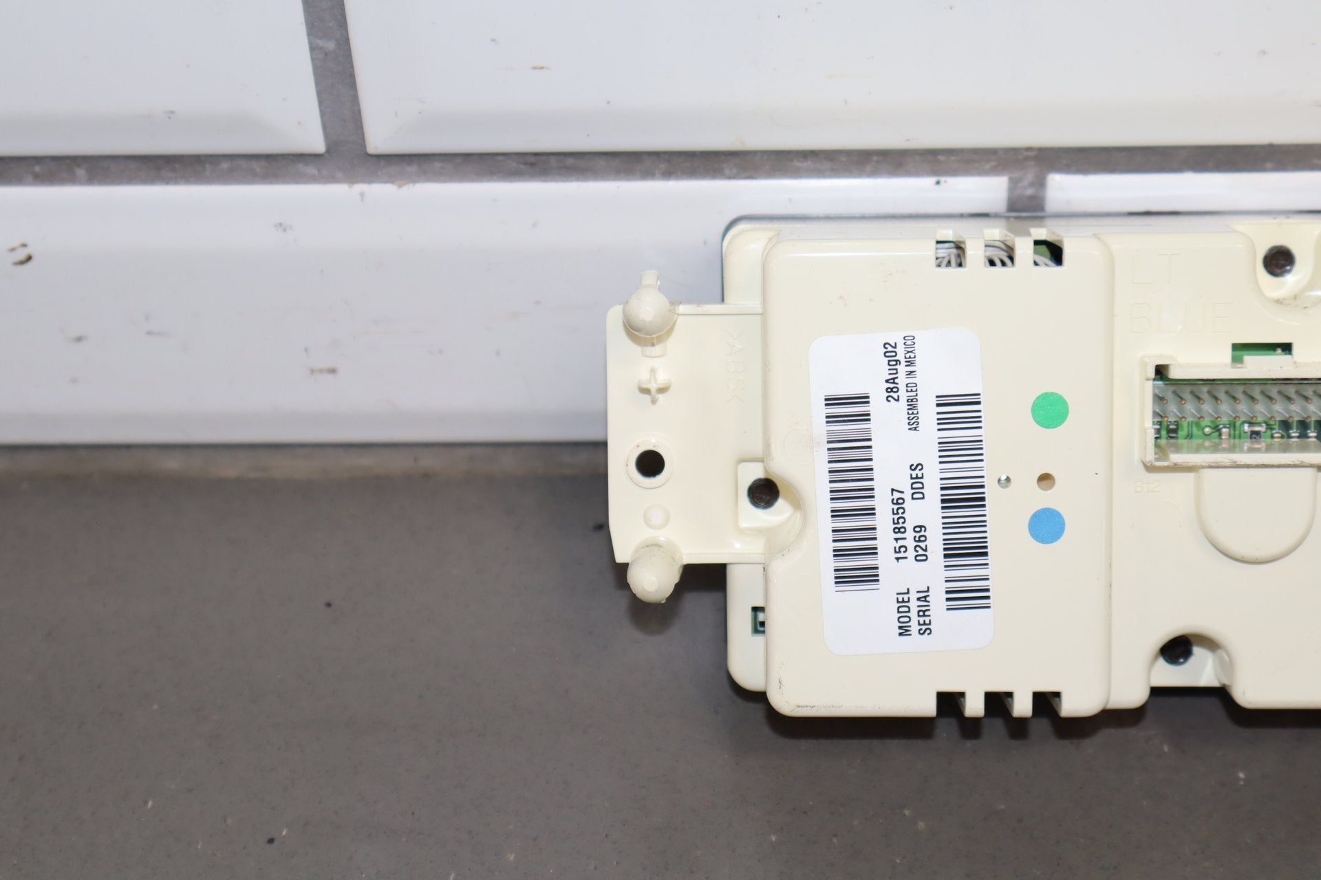 2003-2004 Hummer H2- Climate Control 15832311