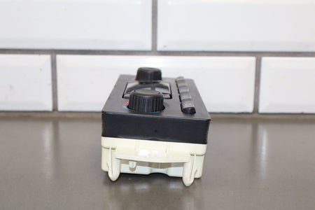 2003-2004 Hummer H2- Climate Control 15832311