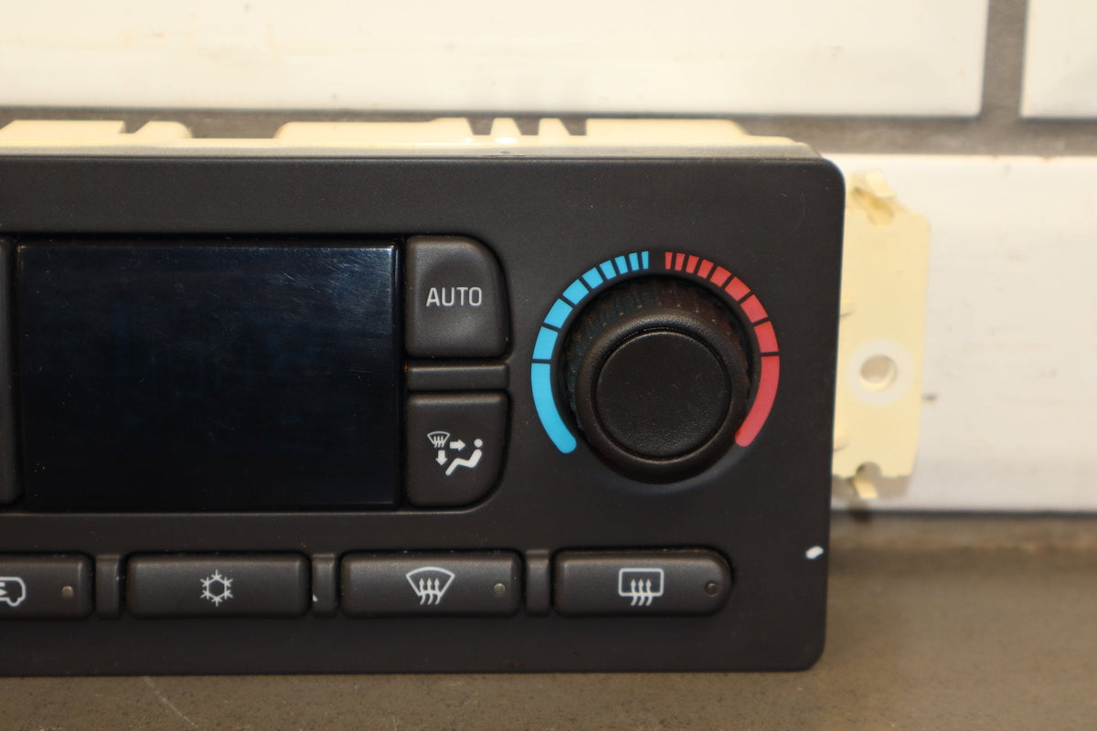 2003-2004 Hummer H2 - Climate Control 15832311