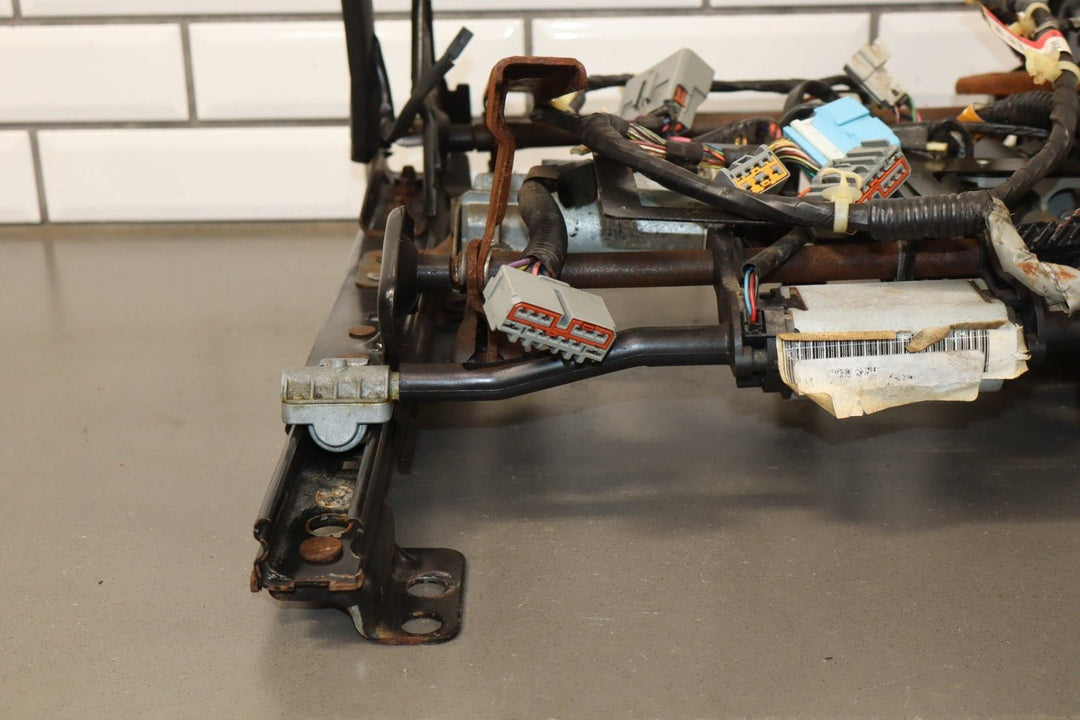 2003 - 2004 Hummer H2 - Driver Front Seat Track