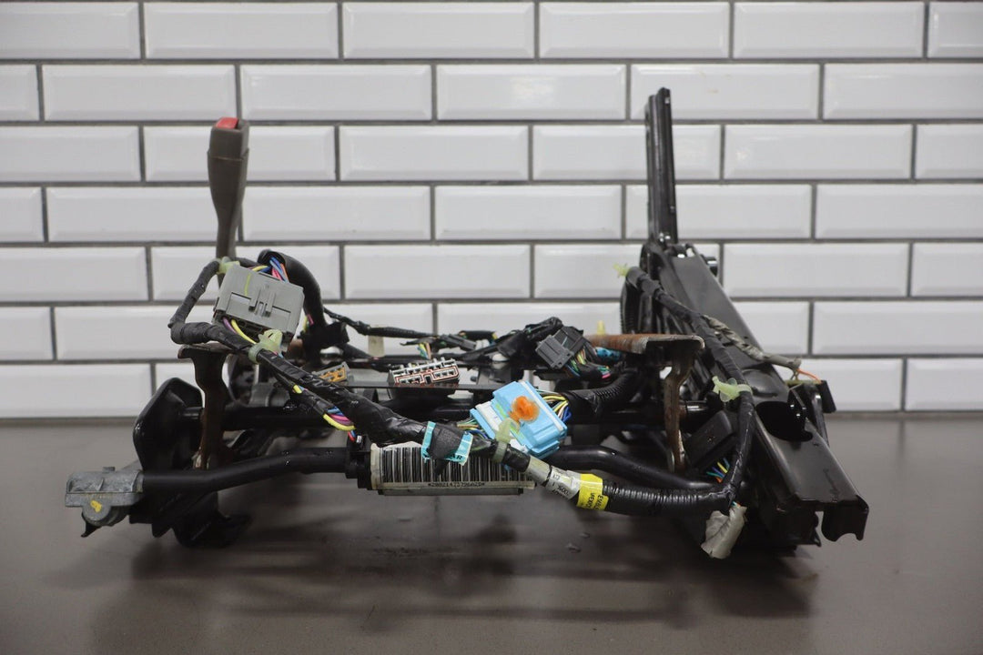 2003 - 2004 Hummer H2 - Driver Power Front Seat Track