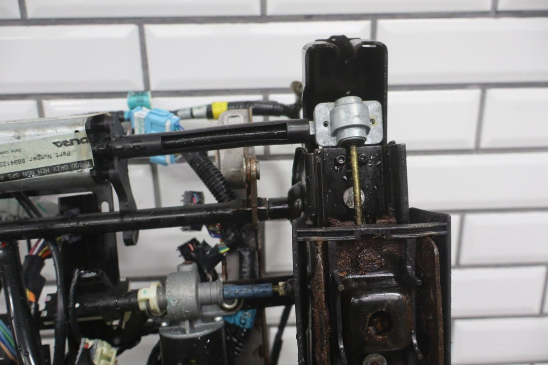 2003 - 2004 Hummer H2 - Driver Power Front Seat Track