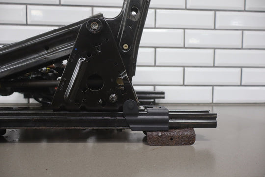 2003 - 2004 Hummer H2 - Driver Power Front Seat Track