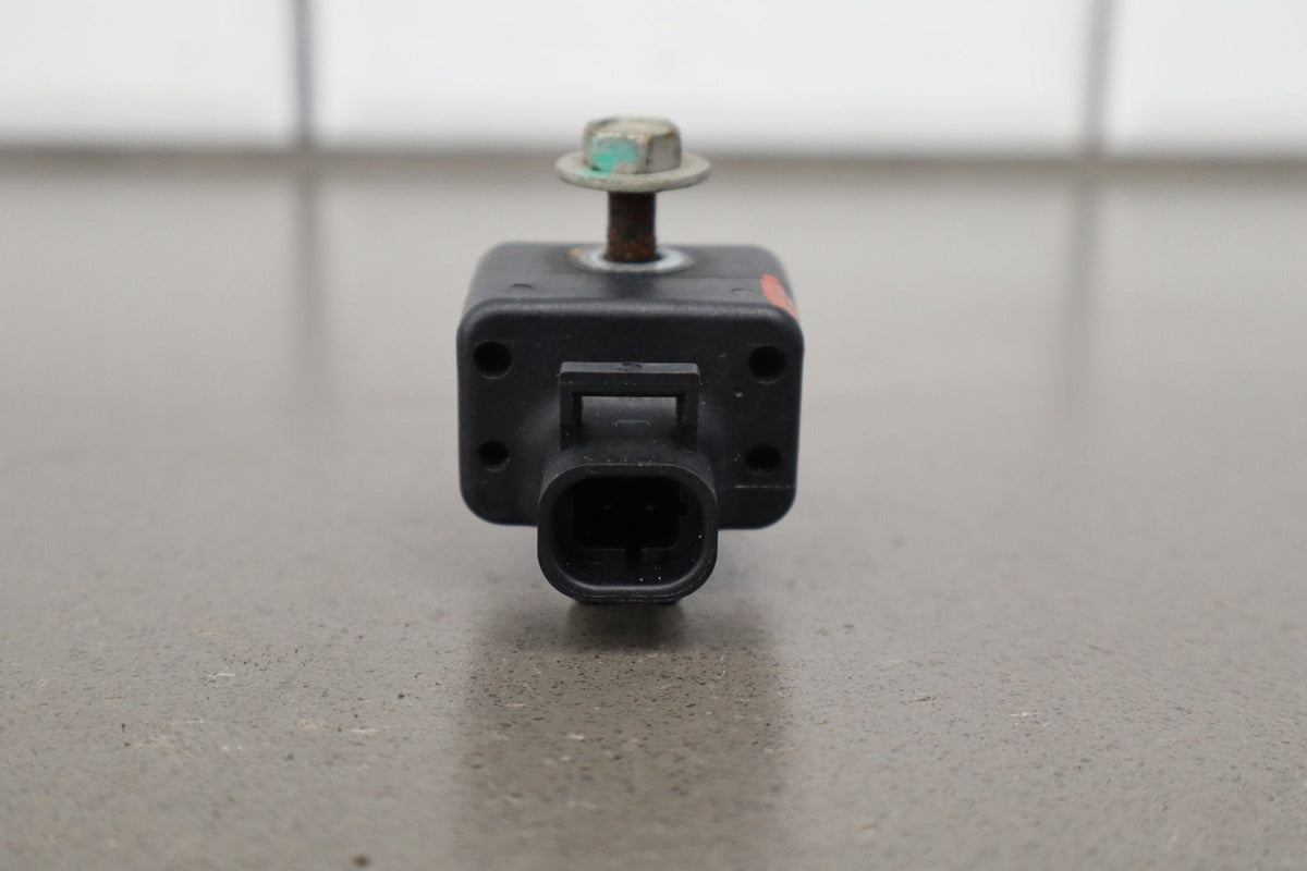 2003-2004 Hummer H2 - Front Bumper Sensor 15177813
