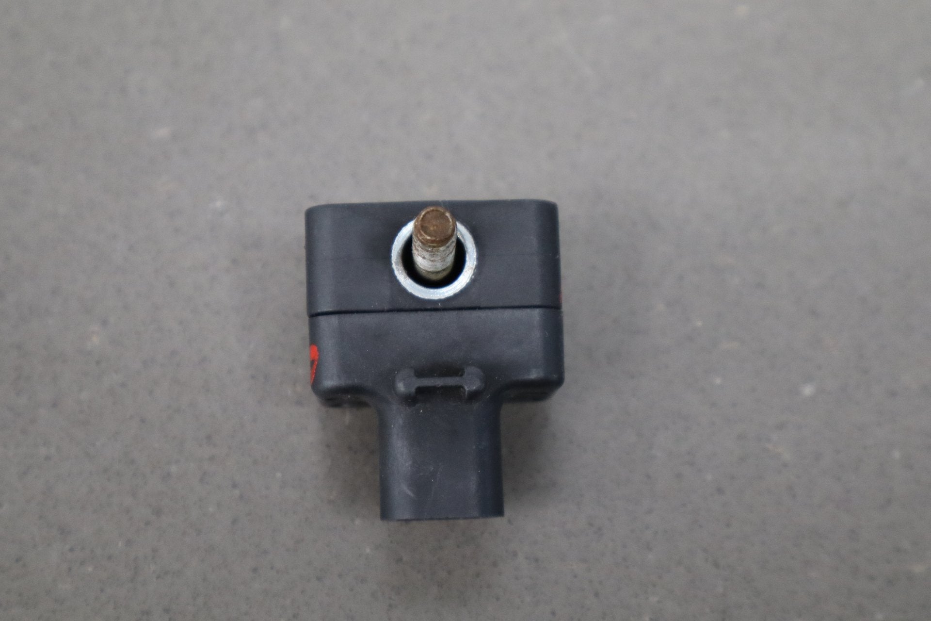 2003-2004 Hummer H2 - Front Bumper Sensor 15177813