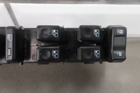 2003 - 2004 Hummer H2 Front Left Driver Master Window Switch No Bezel