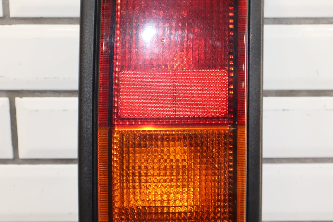 2003 - 2004 Hummer H2 Left Tail Light 15193458 OEM