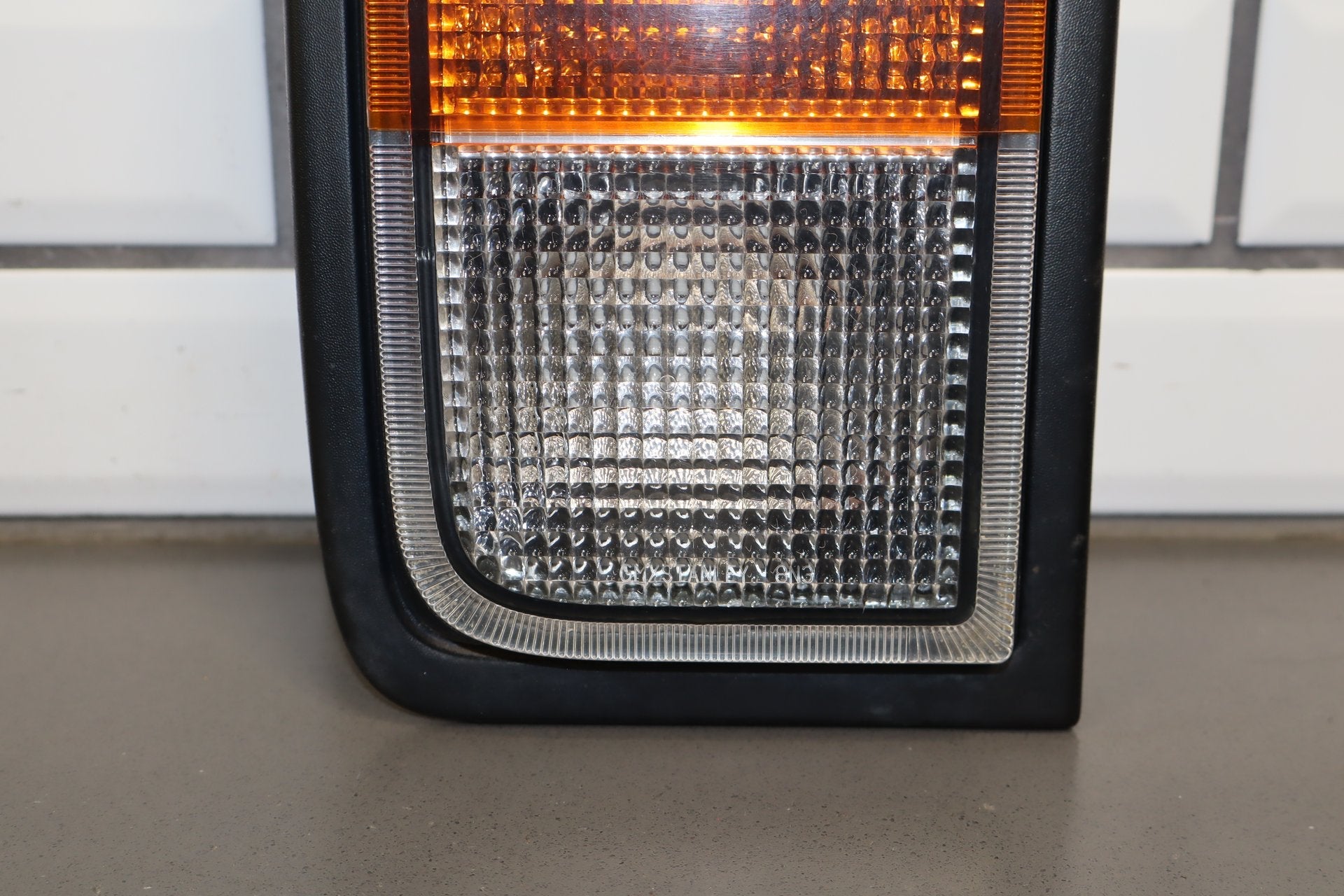 2003-2004 Hummer H2 Left Tail Light 15193458 OEM