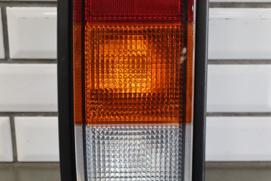 2003 - 2004 Hummer H2 Left Tail Light 15193458 OEM
