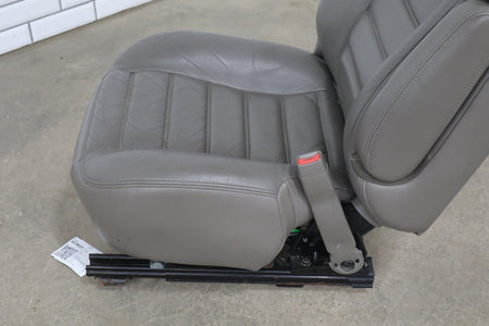 2003-2004 Hummer H2 Passenger Right Front Seat Wheat 50