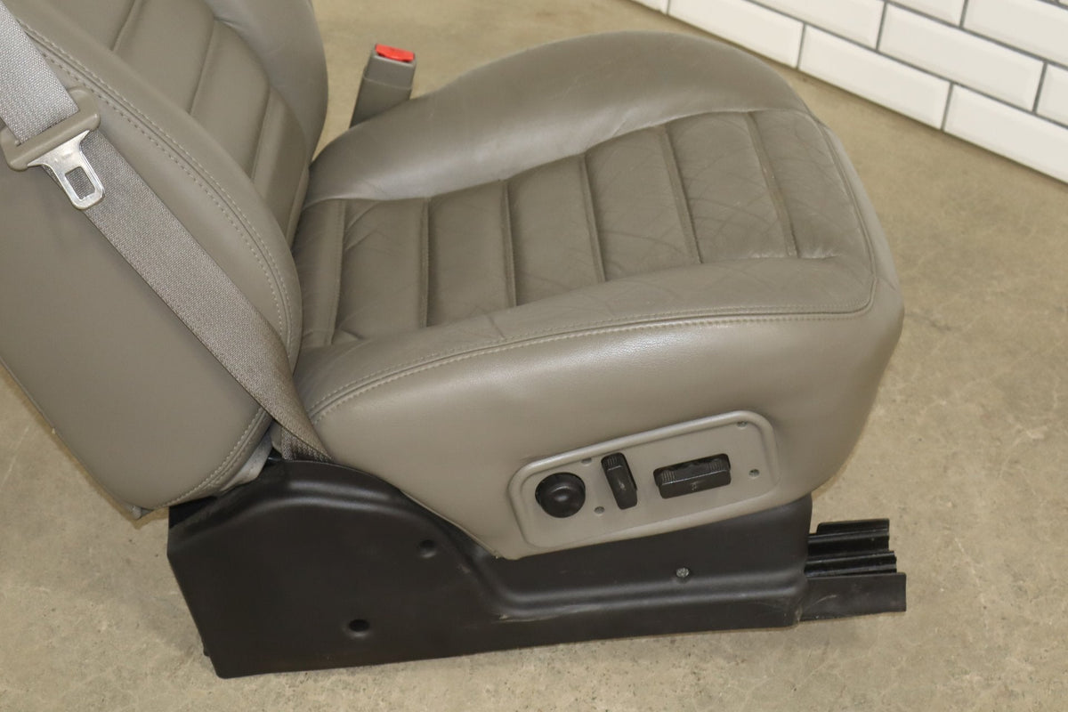 2003-2004 Hummer H2 Passenger Right Front Seat Wheat 50