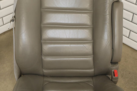 2003-2004 Hummer H2 Passenger Right Front Seat Wheat 50
