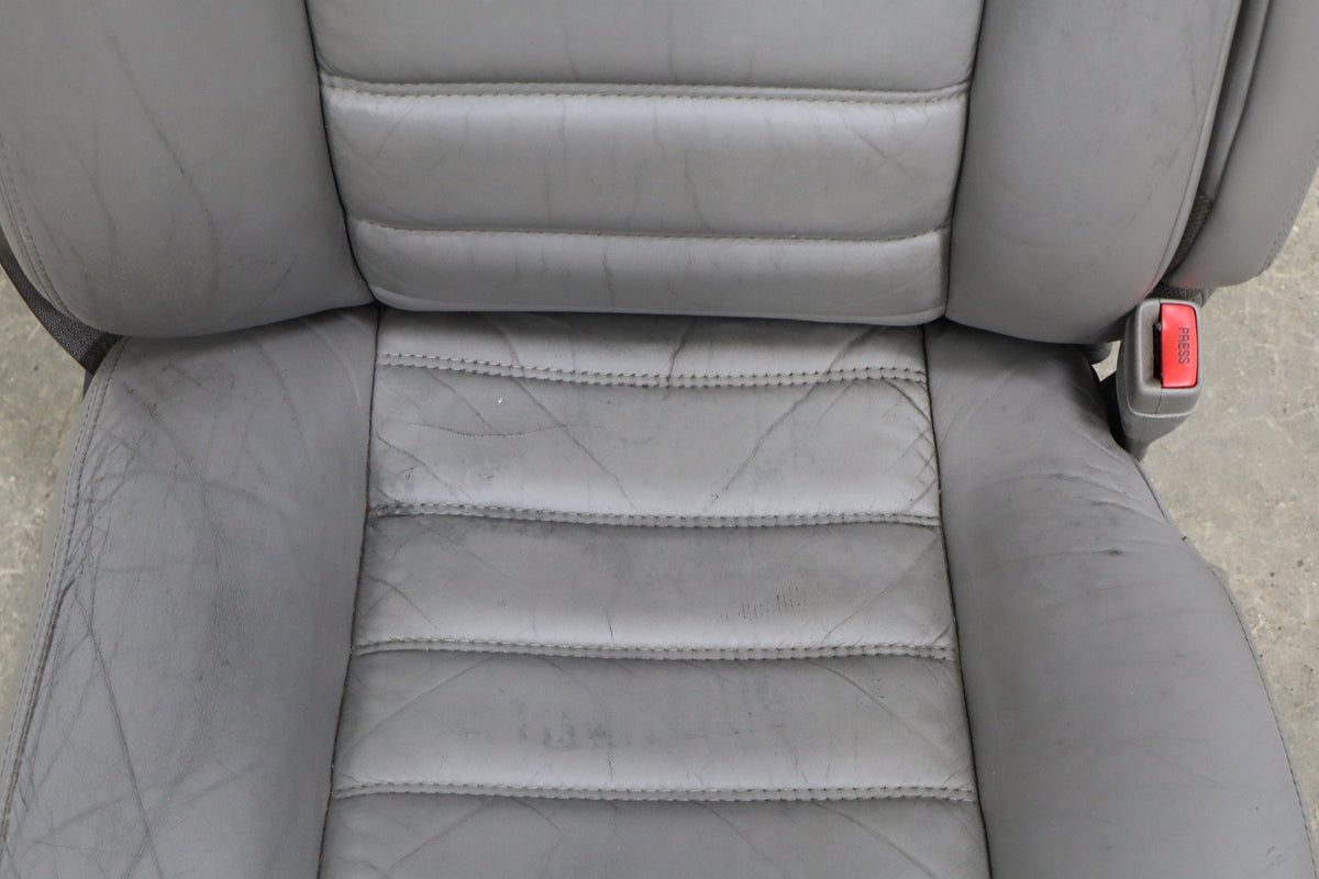 2003-2004 Hummer H2 Right Front Seat Leather Wheat 502 19127253