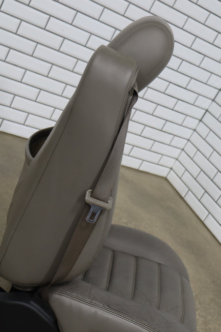 2003-2004 Hummer H2 Right Front Seat Leather Wheat 502 19127253