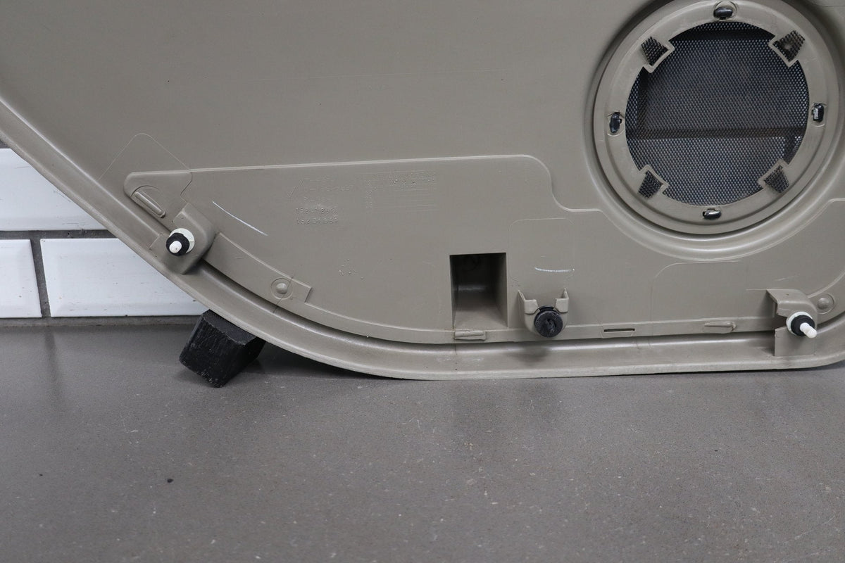 2003-2004 Hummer H2 - Right Rear Interior Trim Panel 10358808