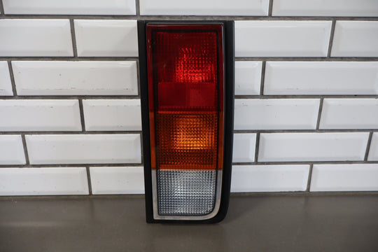 2003 - 2004 Hummer H2 Right Tail Light 15193459
