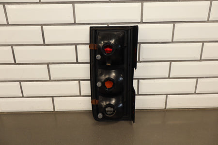 2003-2004 Hummer H2 Right Tail Light 15193459