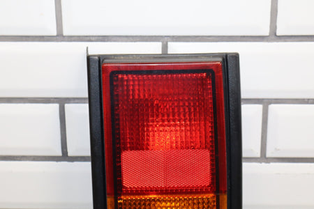 2003-2004 Hummer H2 Right Tail Light 15193459